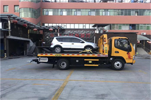 洛江区汽车紧急补胎换胎救援